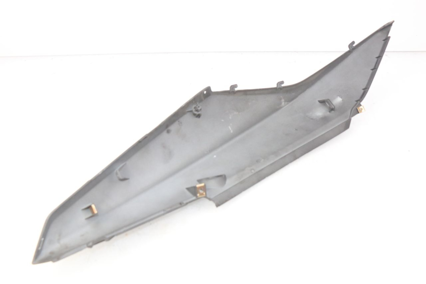 photo de RECHTER ACHTERZIJDE SYM ORBIT III 3 4T 50 (2018 - 2021) - Zoom op gebruiksstaat