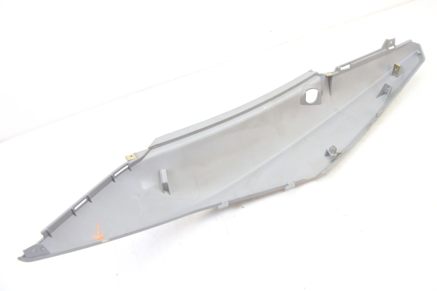 photo de RECHTER ACHTERZIJDE SYM ORBIT III 3 4T 50 (2021 - 2025) - Staat van het oppervlak