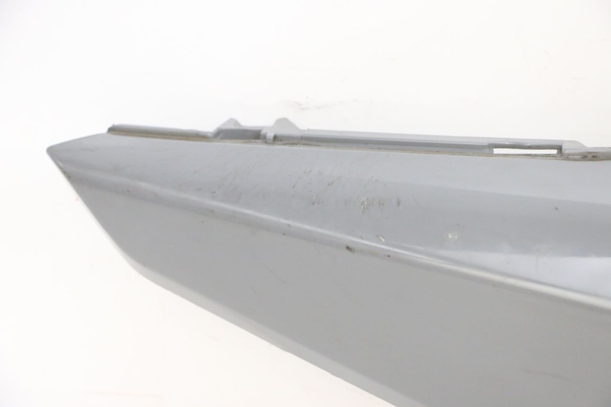 photo de RECHTER ACHTERZIJDE SYM ORBIT III 3 4T 50 (2021 - 2025) - Visuele inspectie