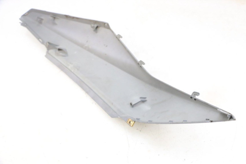 photo de RECHTER ACHTERZIJDE SYM ORBIT III 3 4T 50 (2021 - 2025) - Zoom op gebruiksstaat