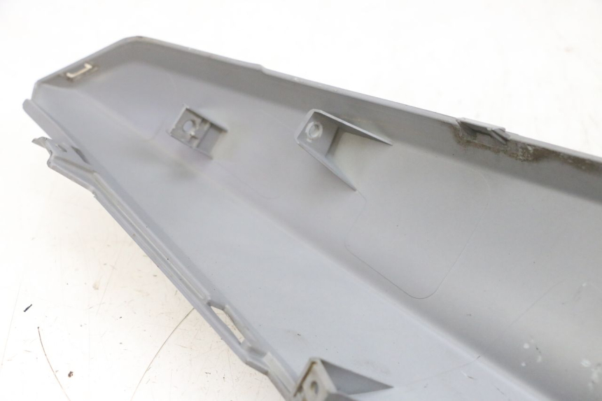 photo de RECHTER ACHTERZIJDE SYM ORBIT III 3 4T 50 (2021 - 2025) - Andere kijkhoek