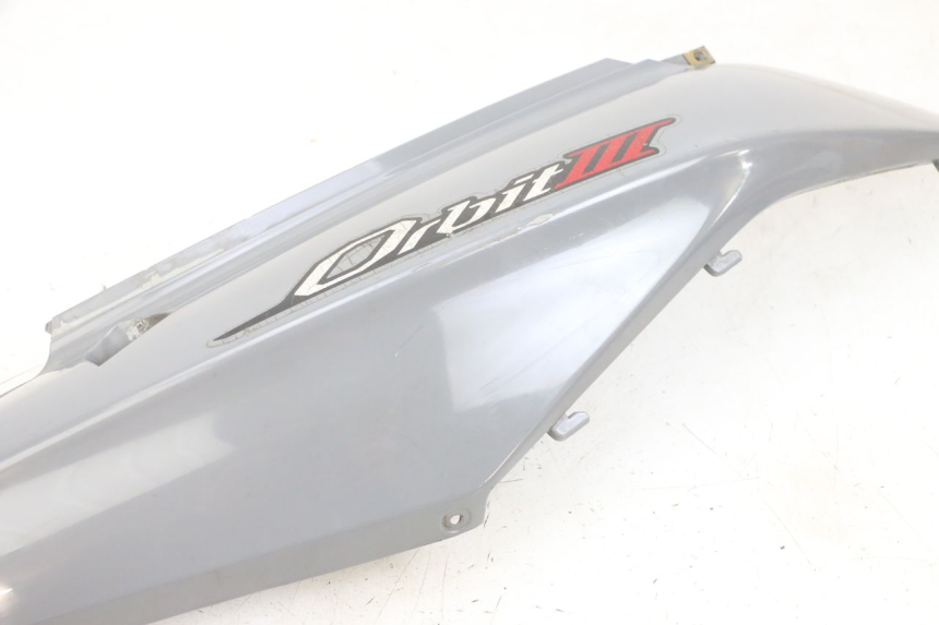 photo de RECHTER ACHTERZIJDE SYM ORBIT III 3 4T 50 (2021 - 2025) - Bevestigingspunten