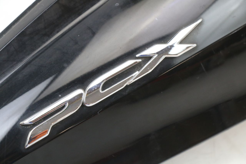 photo de RECHTER ACHTERZIJDE HONDA PCX (JF28) 125 (2009 - 2011) - Technische close-up