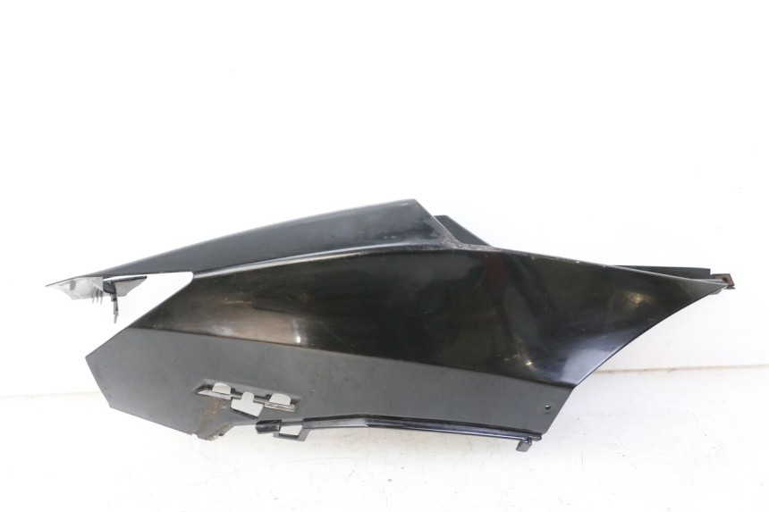 photo de RECHTER ACHTERZIJDE PEUGEOT SPEEDFIGHT 3 LC 2T 50 (2009 - 2015) - Detail van het onderdeel