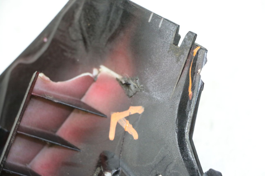 photo de RECHTER ACHTERZIJDE PEUGEOT SPEEDFIGHT 3 LC 2T 50 (2009 - 2015) - Zoom op gebruiksstaat