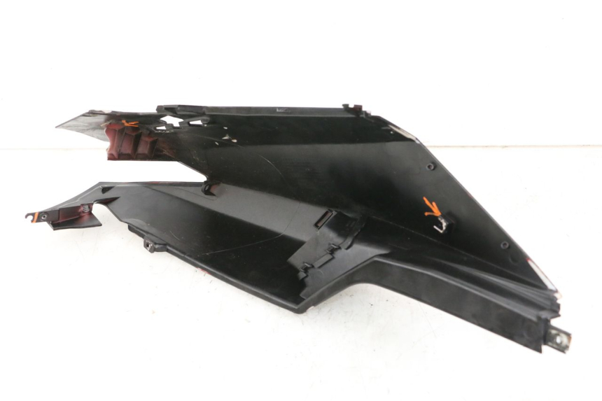 photo de RECHTER ACHTERZIJDE PEUGEOT SPEEDFIGHT 3 LC 2T 50 (2009 - 2015) - Gecontroleerd onderdeel