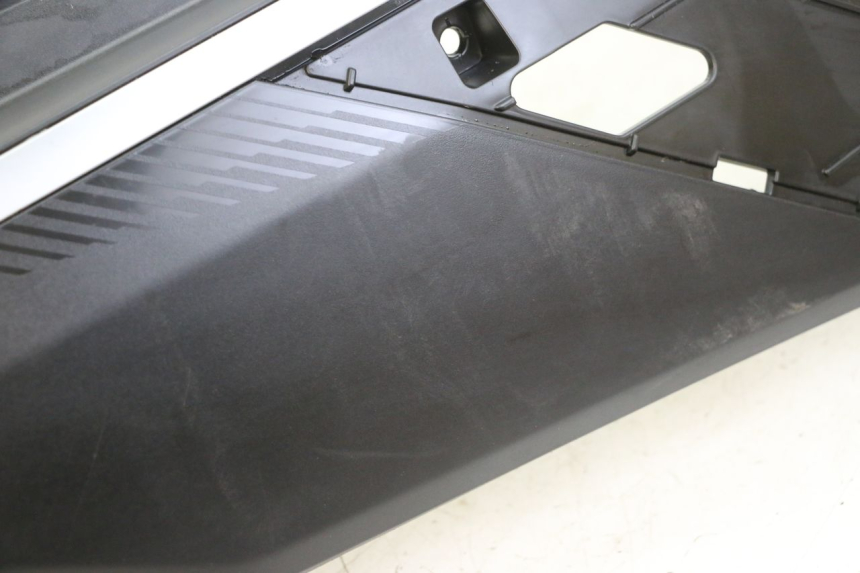 photo de RECHTER ACHTERZIJDE PEUGEOT TWEET 4T 50 (2023 - 2025) - Detail van het onderdeel