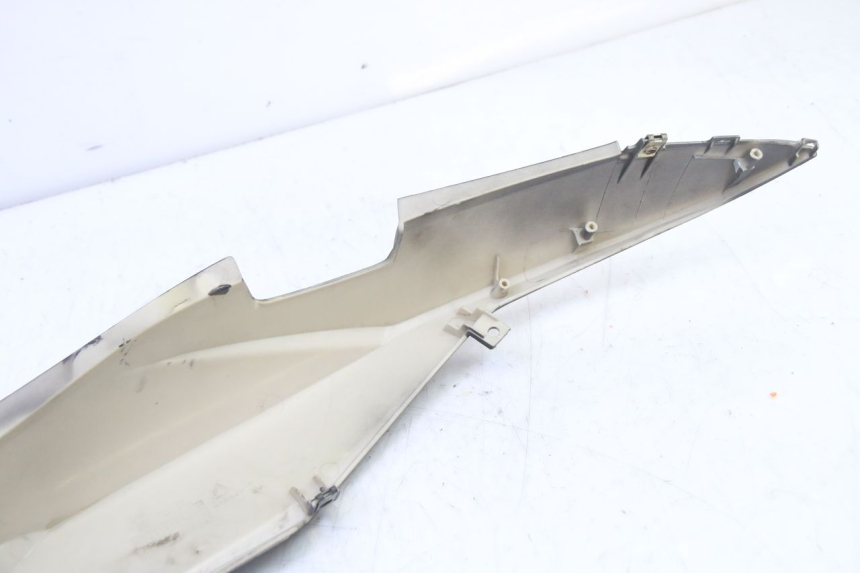 photo de RECHTER ACHTERZIJDE MAG POWER R-STREET 50 (2016 - 2025) - Staat van het oppervlak