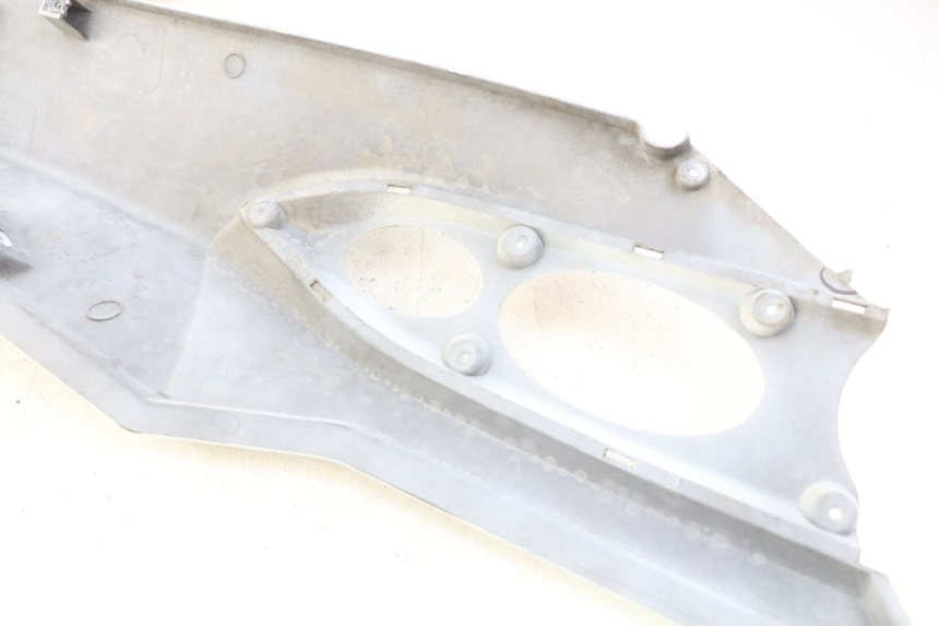 photo de RECHTER ACHTERZIJDE DAELIM S3 125 (2010 - 2017) - Detail van het onderdeel