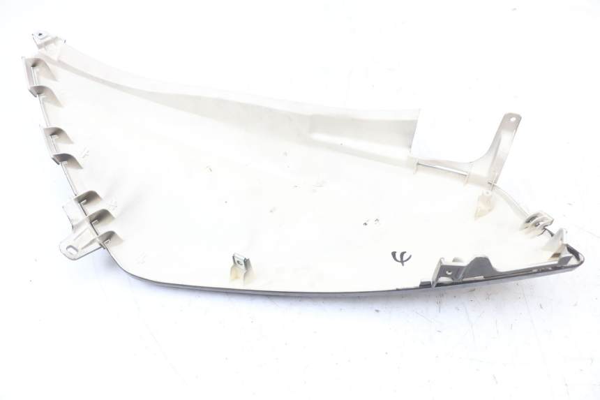 photo de RECHTER ACHTERZIJDE JM MOTORS SANTANA 50 (2014 - 2023) - Technische close-up