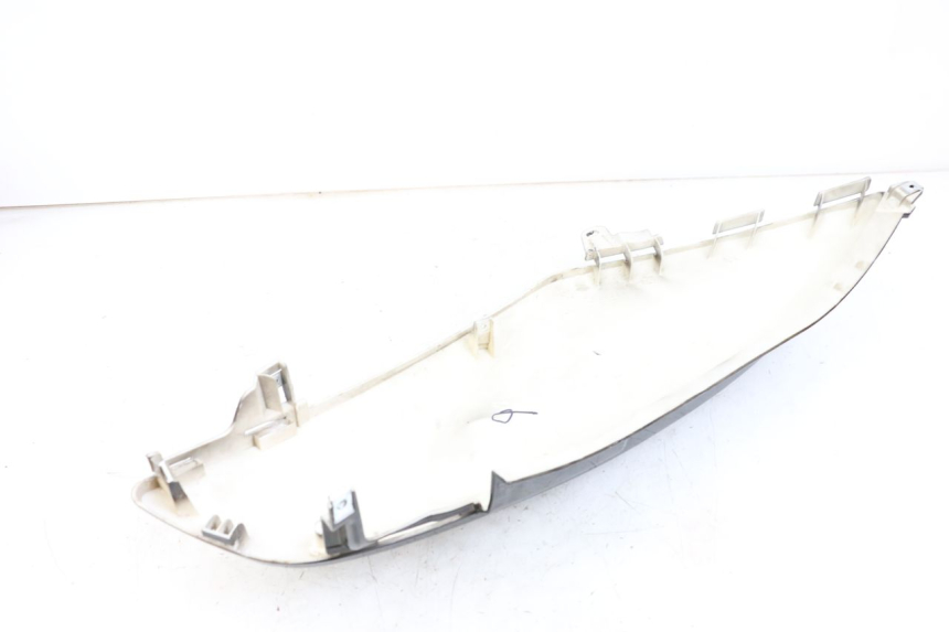 photo de RECHTER ACHTERZIJDE JM MOTORS SANTANA 50 (2014 - 2023) - Detail van het onderdeel