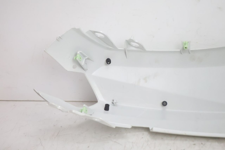 photo de RECHTER ACHTERZIJDE PEUGEOT STREETZONE NAKED 2T 50 (2014 - 2018) - Staat van het oppervlak