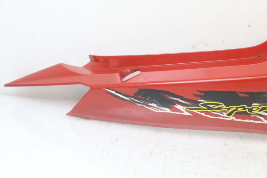 photo de RECHTER ACHTERZIJDE KYMCO SUPER 8 125 (2008 - 2015) - Detail van het onderdeel