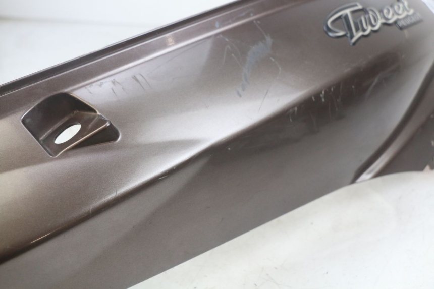 photo de RECHTER ACHTERZIJDE PEUGEOT TWEET 4T 50 (2010 - 2014) - Detail van het onderdeel