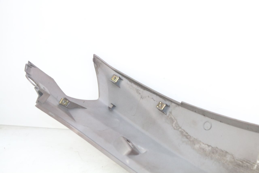 photo de RECHTER ACHTERZIJDE PEUGEOT TWEET 4T 50 (2010 - 2014) - Technische close-up