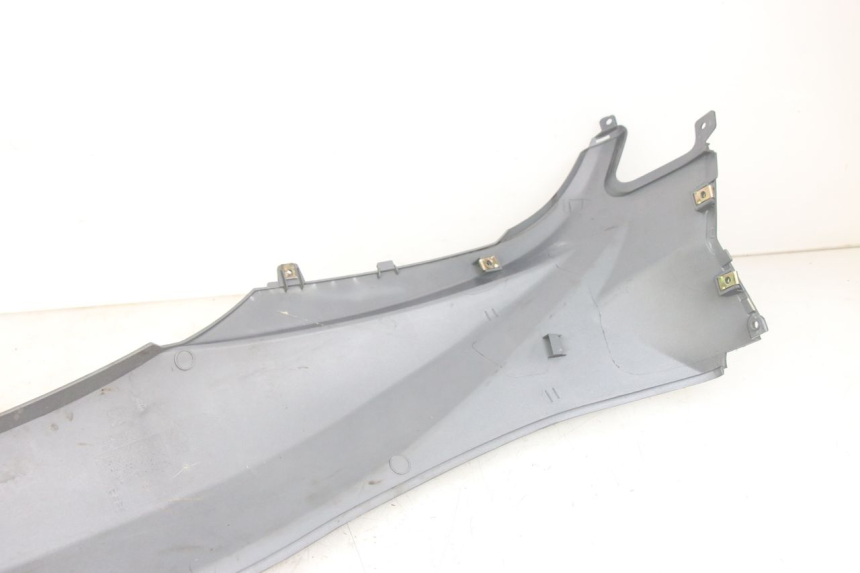 photo de RECHTER ACHTERZIJDE PEUGEOT TWEET 4T 50 (2014 - 2019) - Zoom op gebruiksstaat