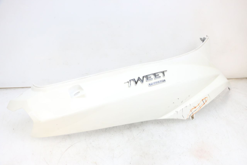 photo de RECHTER ACHTERZIJDE PEUGEOT TWEET PRO EFI 4T 50 (2021 - 2022) - Hoofdaanzicht