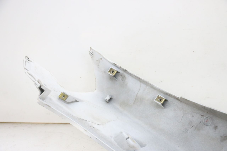 photo de RECHTER ACHTERZIJDE PEUGEOT TWEET PRO EFI 4T 50 (2021 - 2022) - Technische close-up