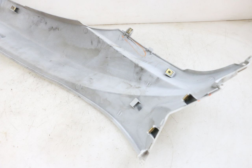 photo de RECHTER ACHTERZIJDE PEUGEOT TWEET PRO EFI 4T 50 (2021 - 2022) - Overzicht