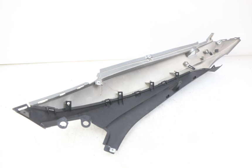 photo de RECHTER ACHTERZIJDE HONDA VISION NSC R 50 (2013 - 2015) - Andere kijkhoek