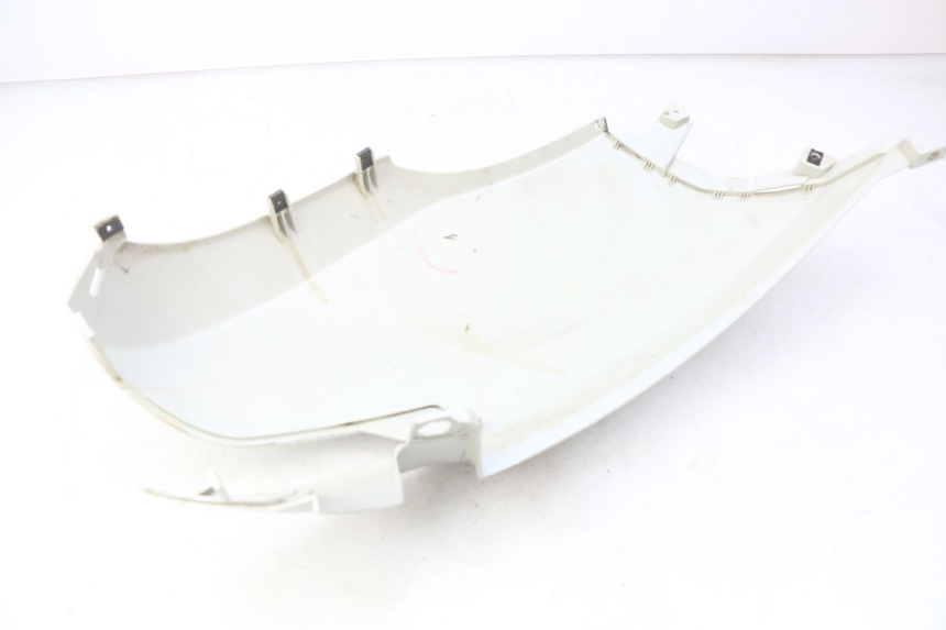 photo de RECHTER ACHTERZIJDE PEUGEOT VIVACITY NEW 4T 50 (2008 - 2017) - Bevestigingspunten