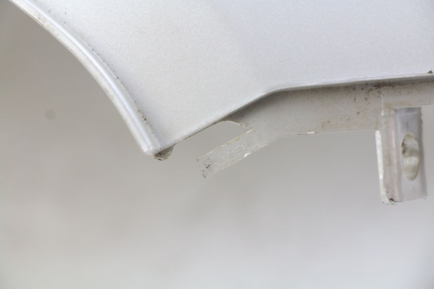 photo de RECHTER ACHTERZIJDE PEUGEOT VIVACITY NEW 4T 50 (2008 - 2017) - Gecontroleerd onderdeel