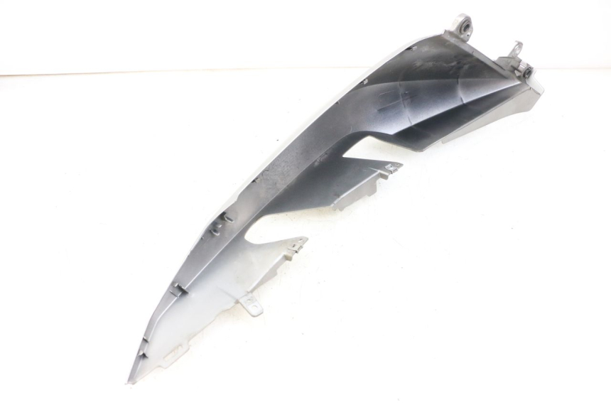 photo de RECHTER ACHTERZIJDE YAMAHA XMAX X-MAX ABS 125 (2017 - 2020) - Detail van het onderdeel