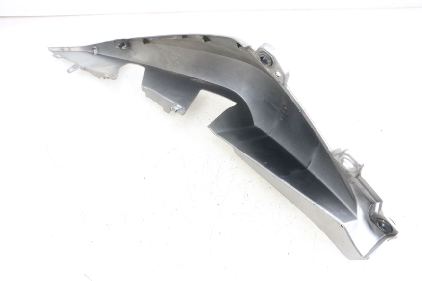 photo de RECHTER ACHTERZIJDE YAMAHA XMAX X-MAX ABS 125 (2017 - 2020) - Zoom op gebruiksstaat