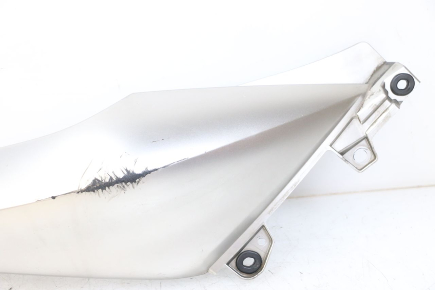 photo de RECHTER ACHTERZIJDE YAMAHA XMAX X-MAX ABS 125 (2017 - 2020) - Gecontroleerd onderdeel