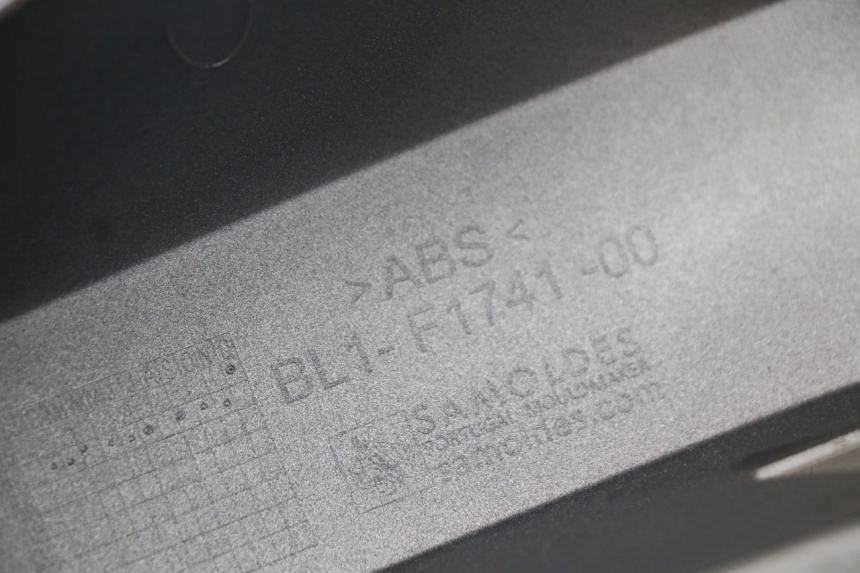 photo de RECHTER ACHTERZIJDE YAMAHA XMAX X-MAX ABS 125 (2017 - 2020) - Detailaanzicht