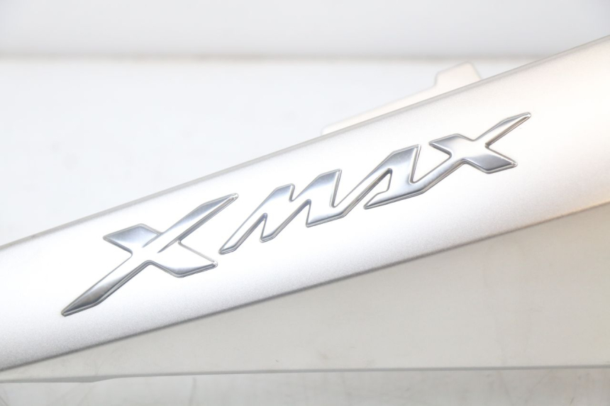 photo de RECHTER ACHTERZIJDE YAMAHA XMAX X-MAX ABS 125 (2017 - 2020) - Zoom op gebruiksstaat