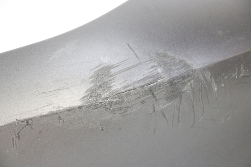 photo de RECHTER ACHTERZIJDE YAMAHA XMAX X-MAX 125 (2021 - 2025) - Zoom op componenten