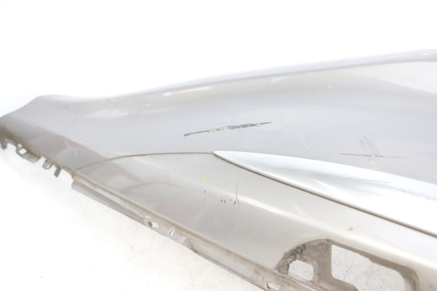 photo de RECHTER ACHTERZIJDE PIAGGIO X10 125 (2012 - 2017) - Gecontroleerd onderdeel