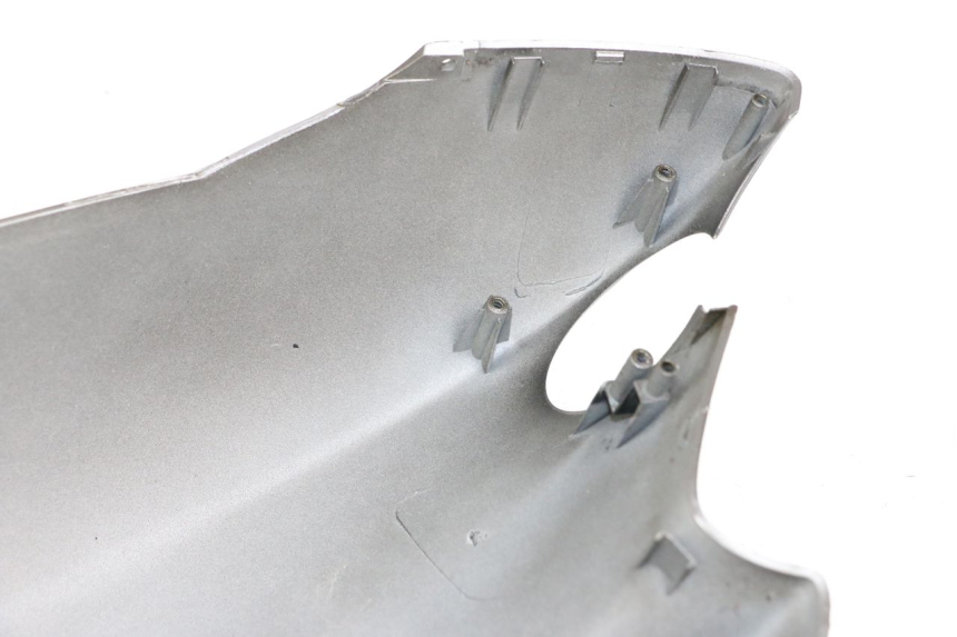 photo de RECHTER ACHTERZIJDE YAMAHA YP MAJESTY 125 (2002 - 2006) - Zoom op gebruiksstaat