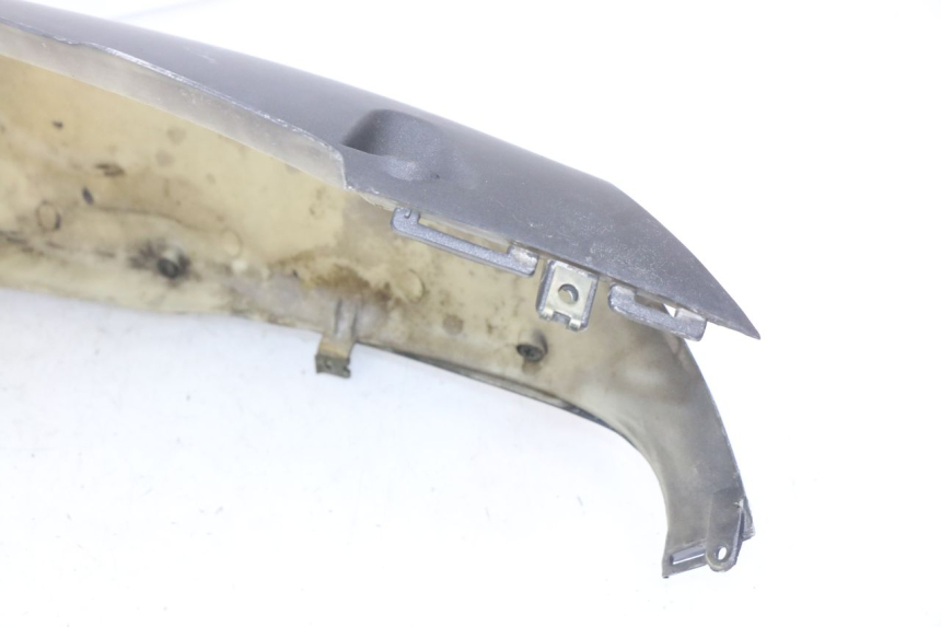 photo de RECHTER ACHTERZIJDE YIYING YY50QT-10 50 (2007 - 2022) - Zoom op gebruiksstaat