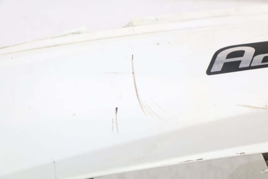 photo de LINKER ACHTERZIJDE SUZUKI ADDRESS 110 (2015 - 2020) - Bevestigingspunten