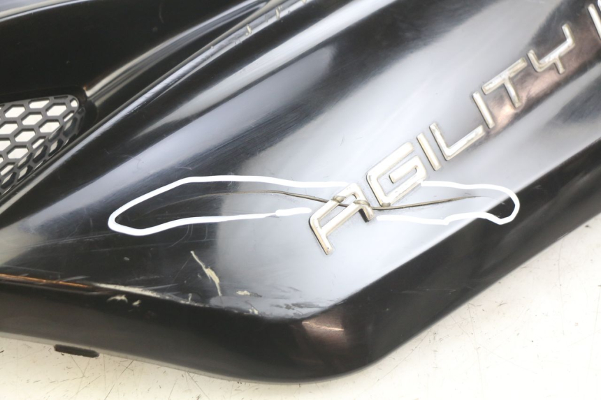 photo de LINKER ACHTERZIJDE KYMCO AGILITY 16+ 4T 50 (2018 - 2023) - Bevestigingspunten