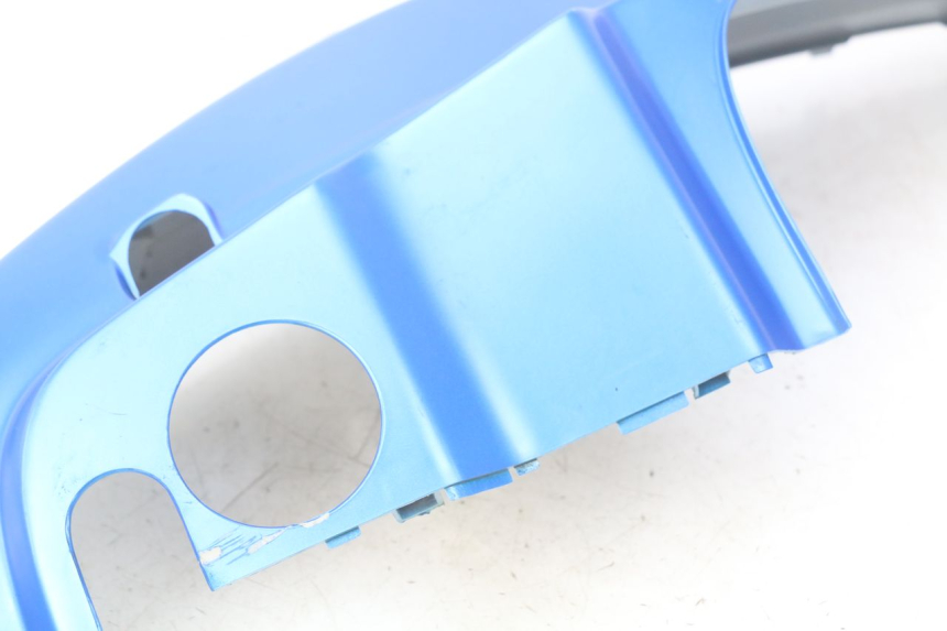 photo de LINKER ACHTERZIJDE PANEL KYMCO AGILITY 4T 50 (2018 - 2022) - Markeringen en referenties