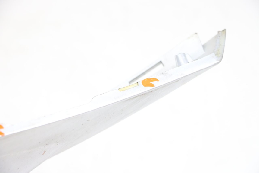 photo de LINKER ACHTERZIJDE PANEL KYMCO AGILITY 4T 50 (2005 - 2018) - Zoom op gebruiksstaat