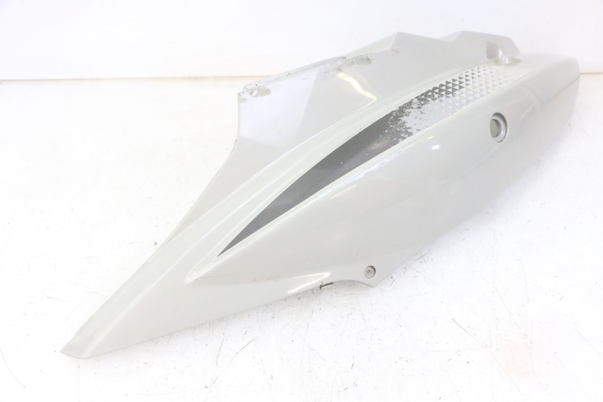 photo de LINKER ACHTERZIJDE PANEL KYMCO AGILITY 4T 50 (2018 - 2022) - Detailaanzicht