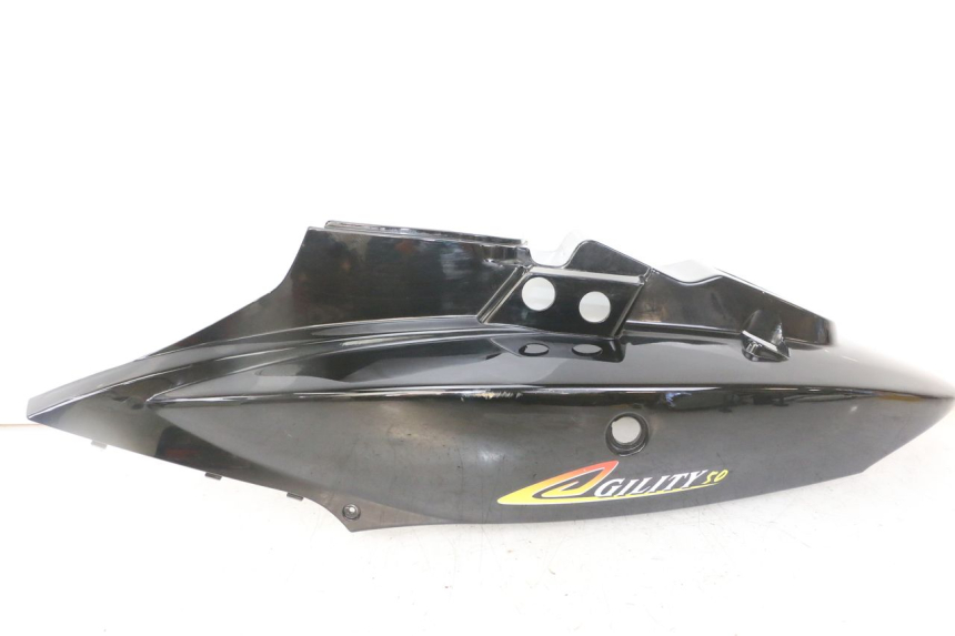 photo de LINKER ACHTERZIJDE PANEL KYMCO AGILITY 4T 50 (2005 - 2018) - Hoofdaanzicht