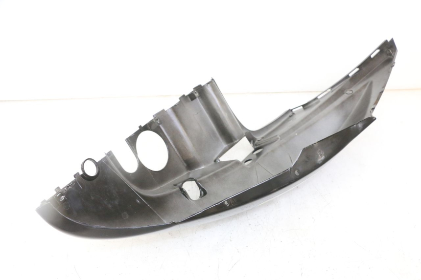 photo de LINKER ACHTERZIJDE PANEL KYMCO AGILITY 4T 50 (2005 - 2018) - Detail van het onderdeel