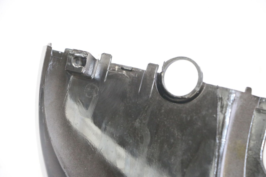 photo de LINKER ACHTERZIJDE PANEL KYMCO AGILITY 4T 50 (2005 - 2018) - Technische close-up