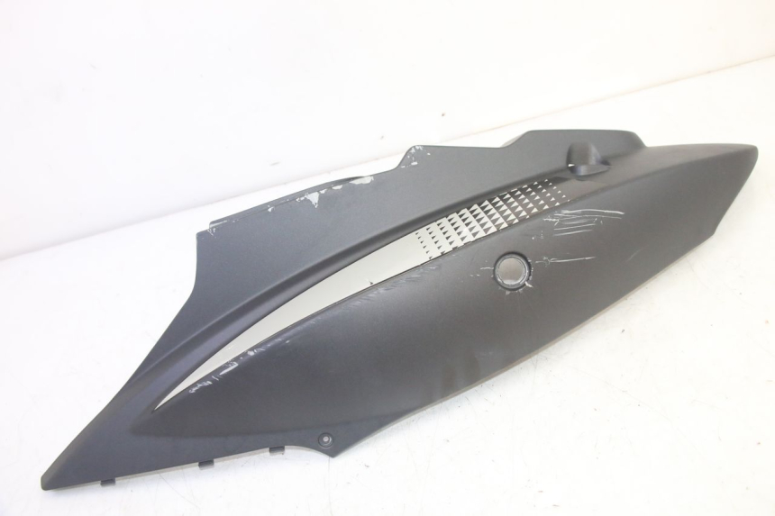 photo de LINKER ACHTERZIJDE PANEL KYMCO AGILITY 4T 50 (2018 - 2022) - Hoofdaanzicht