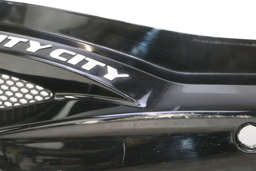 photo de ACHTERZIJDEKANT LINKS KYMCO AGILITY CITY 16P 125 (2015 - 2024) - Zoom op gebruiksstaat