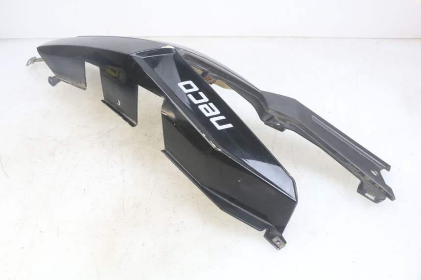 photo de LINKER ACHTERZIJDE PANEL NECO ALEXONE 125 (2017 - 2024) - Detail van het onderdeel