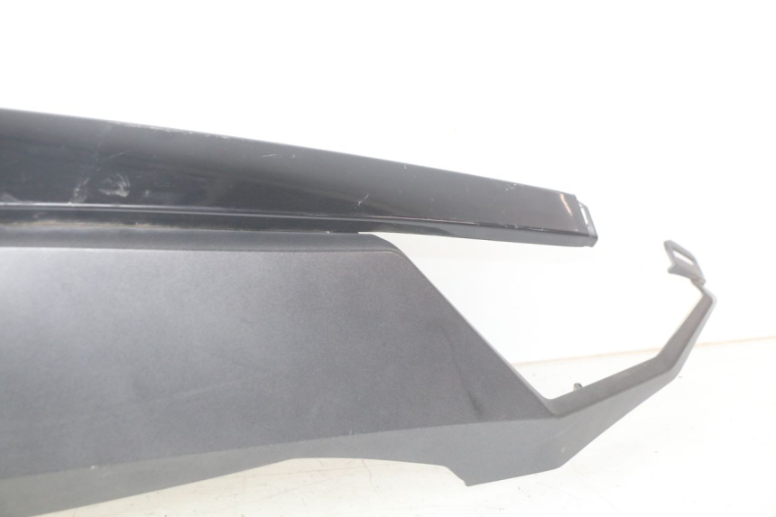 photo de LINKER ACHTERZIJDE PANEL NECO ALEXONE 125 (2017 - 2024) - Zoom op componenten