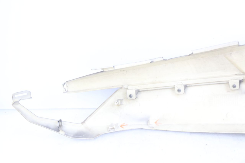 photo de LINKER ACHTERZIJDE PANEL NECO ALEXONE 125 (2017 - 2024) - Staat van het oppervlak