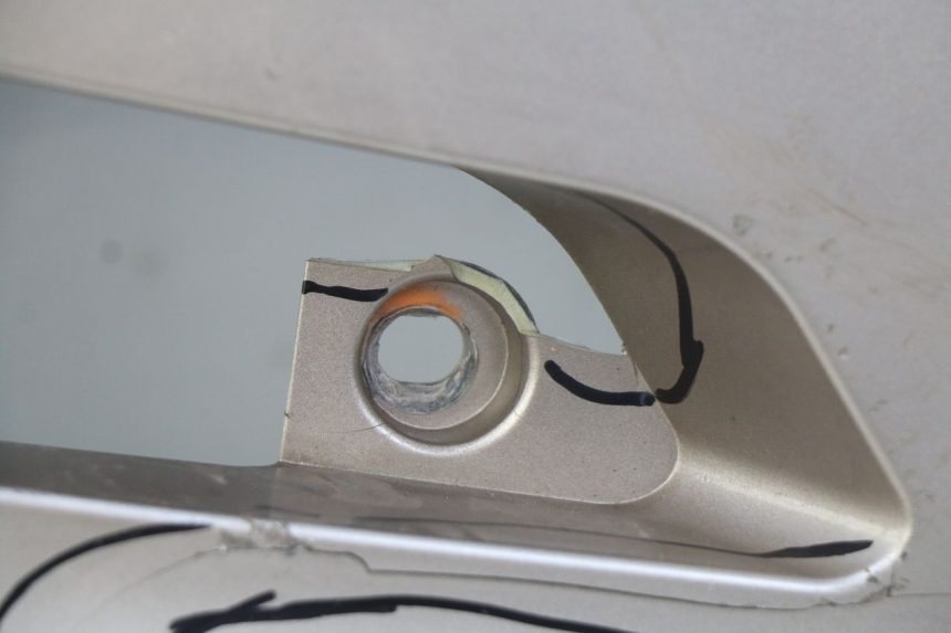 photo de LINKER ACHTERZIJDE PANEL ECCITY ARTELEC 670 1 (2013 - 2017) - Zoom op componenten