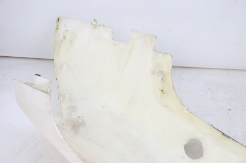 photo de LINKER ACHTERZIJDE PANEL JONWAY AZTRAL 125 (2008 - 2017) - Technische close-up